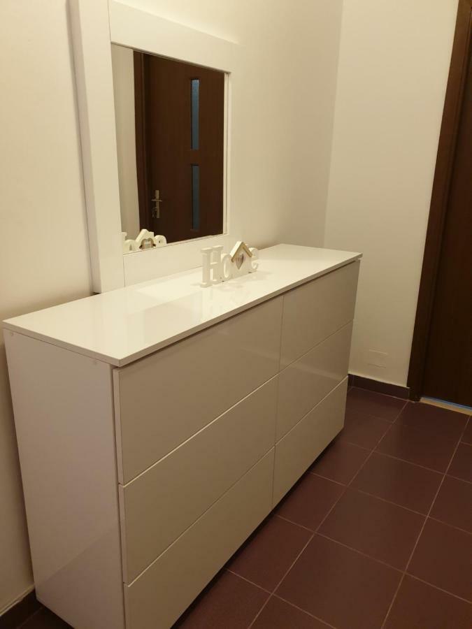 Apartament Oana'S Home Orşova Εξωτερικό φωτογραφία